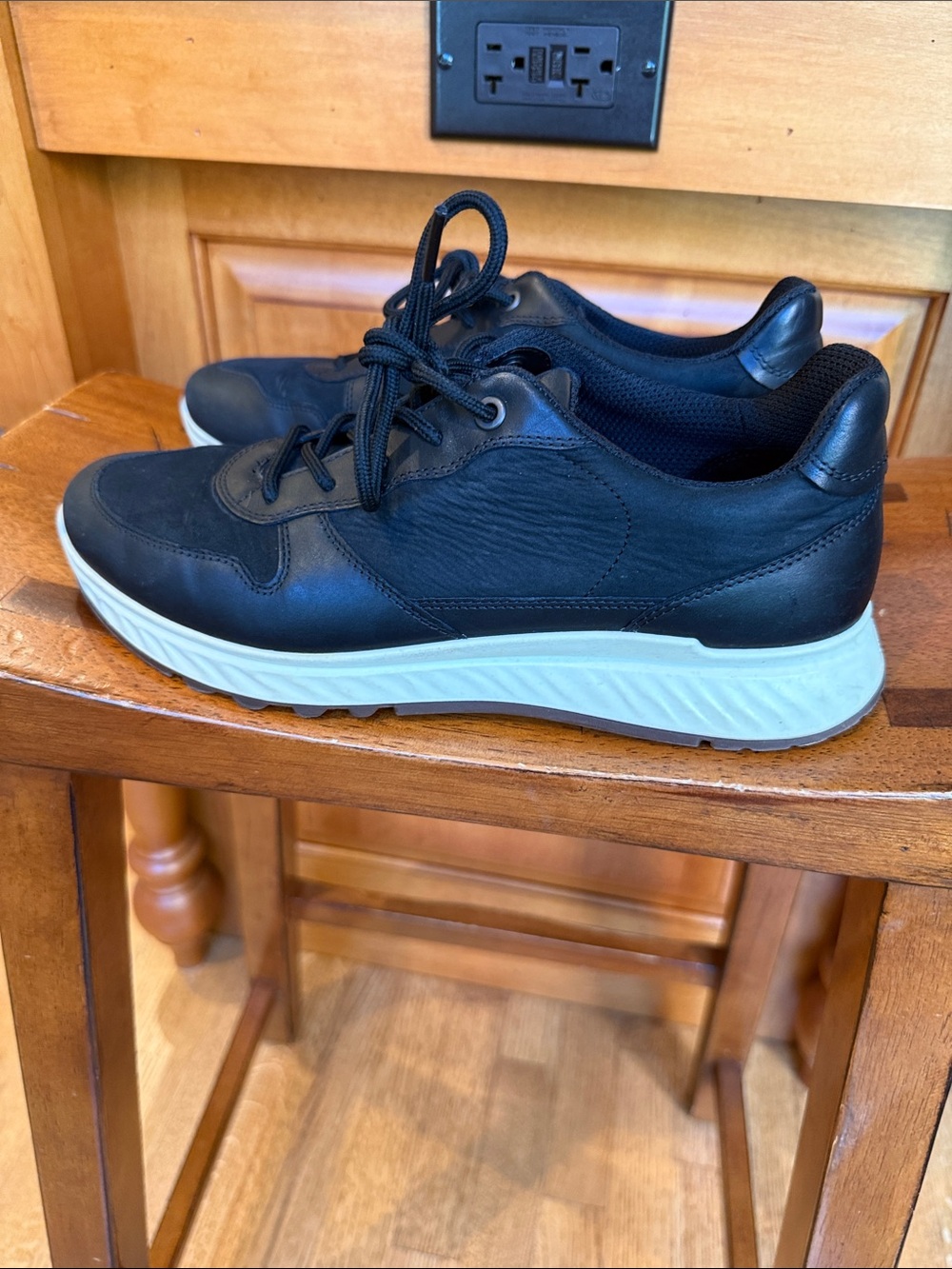 Women’s Ecco ST1 Black Leather and Suede Shoes